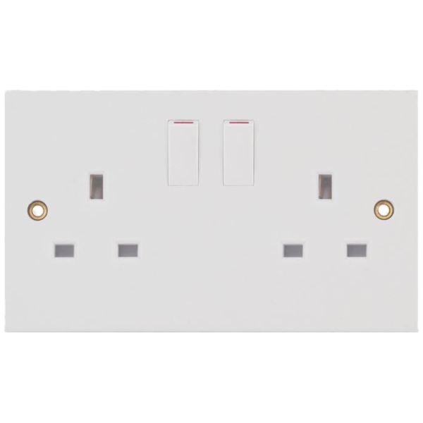 Selectric White 2 Gang 13A SP Switched Socket