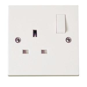 Click Polar 1 Gang 13A SP Switched Socket